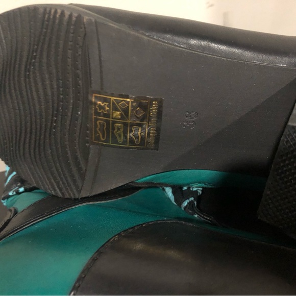 NWOT Incredible Leather Boots - Picture 4 of 10